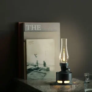 Vintage LED Lantaarn met Oplaadbare Batterij en 10 Helderheidsinstellingen – Duurzaam en Efficiënt voor Buiten en Binnen