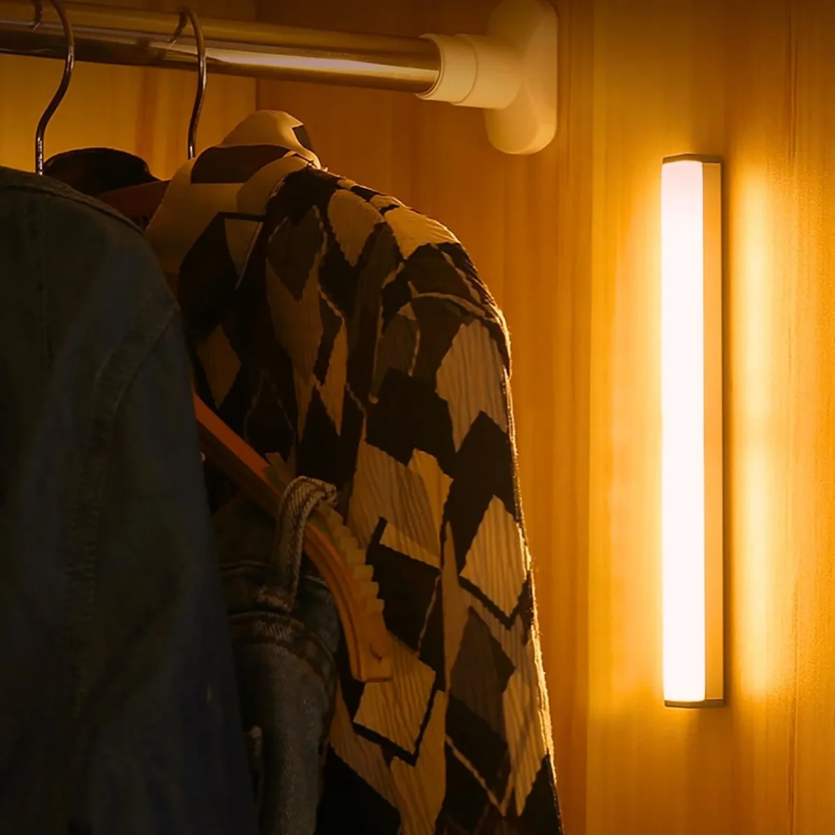 Bewegingslicht met Magnetische Tape en Oplaadbare Opties – Energiezuinige LED Verlichting voor Thuis - Afbeelding 5